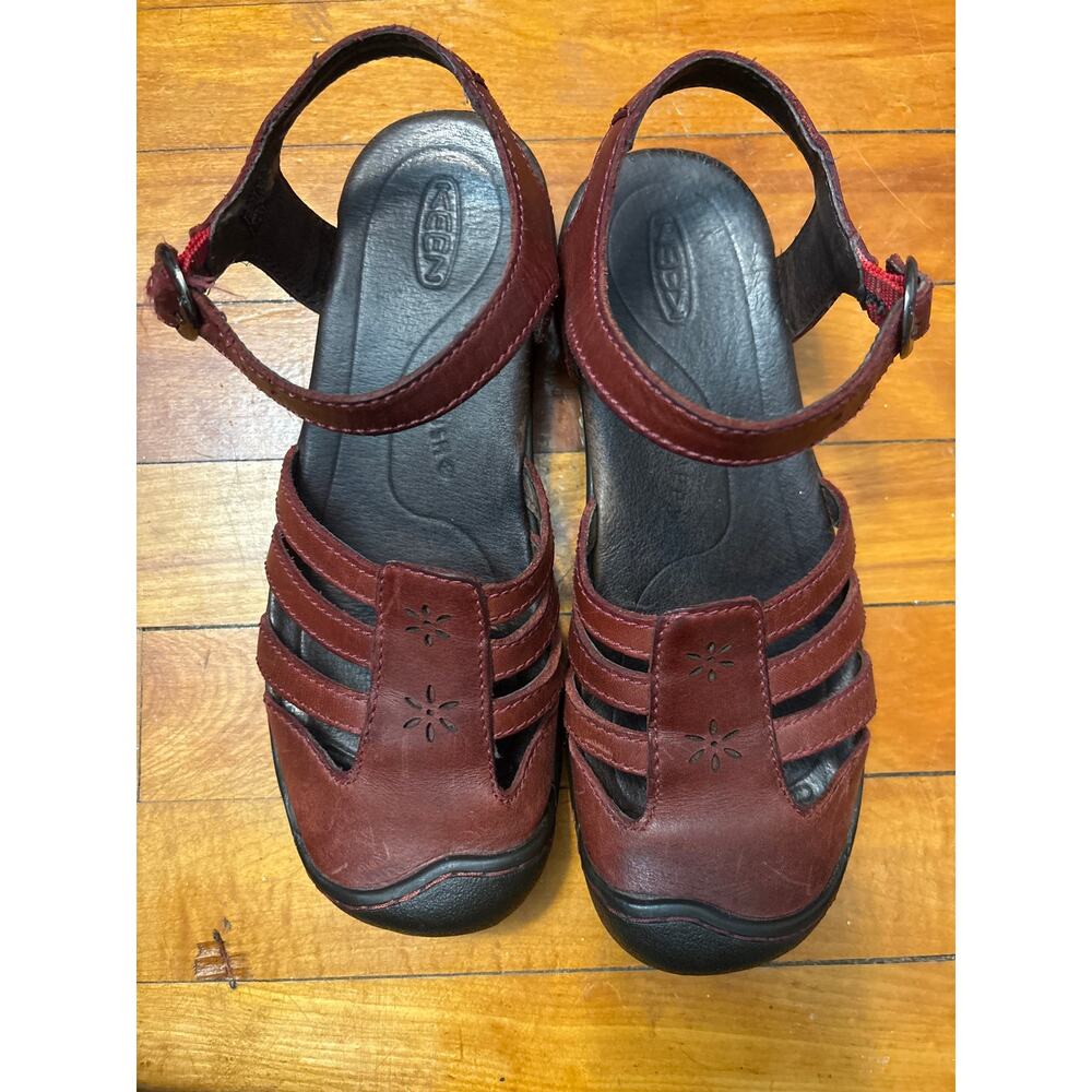 KEEN Paradise Red Leather Sandals Size 8
